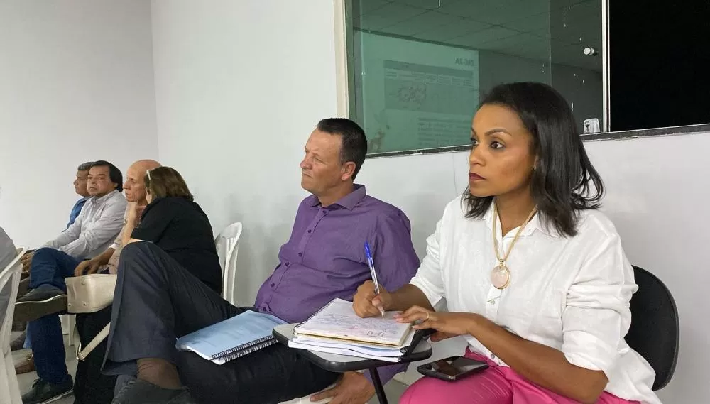 Única vereadora mulher da Câmara, Tia Jú da Universal afirma que não assinará CPI para investigar casos de assédio